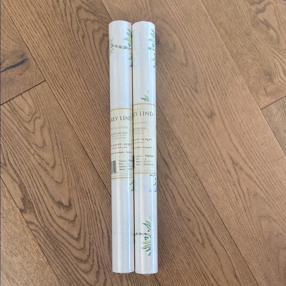 Carey Lind Palm Tree Wallpaper - 2 Rolls